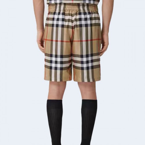 버버리 체크 실크 쇼츠 베이지
