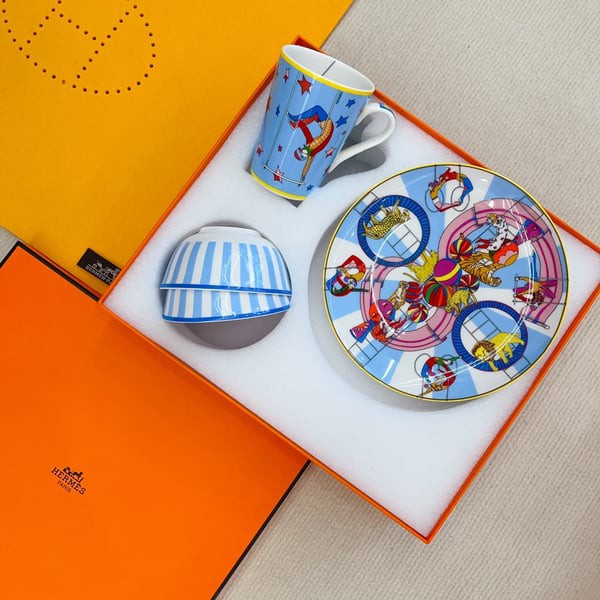 HERMES 에르메스 Hermès Circus 미니멀 식기 세트 4PCS (2인)▶매장-320만원대◀