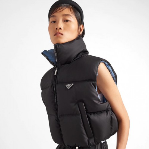 PRADA 프라다 클래식  숏 구스 다운 재킷 ▶매장-180만원◀